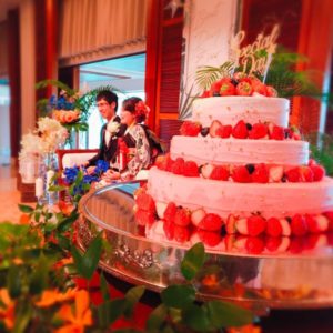 万国津梁館のウエディングケーキ