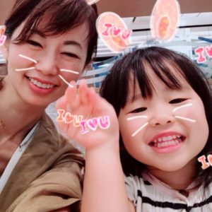 金城 真知子と娘の2ショット